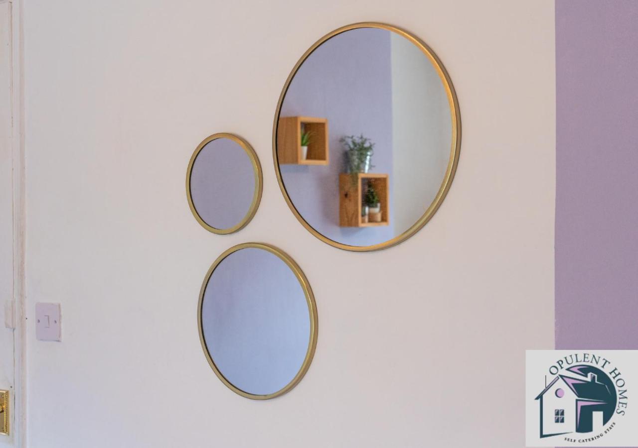 Contractors Pad - 4 Bed Town House - Cent Reading - Free Parking Βίλα Εξωτερικό φωτογραφία